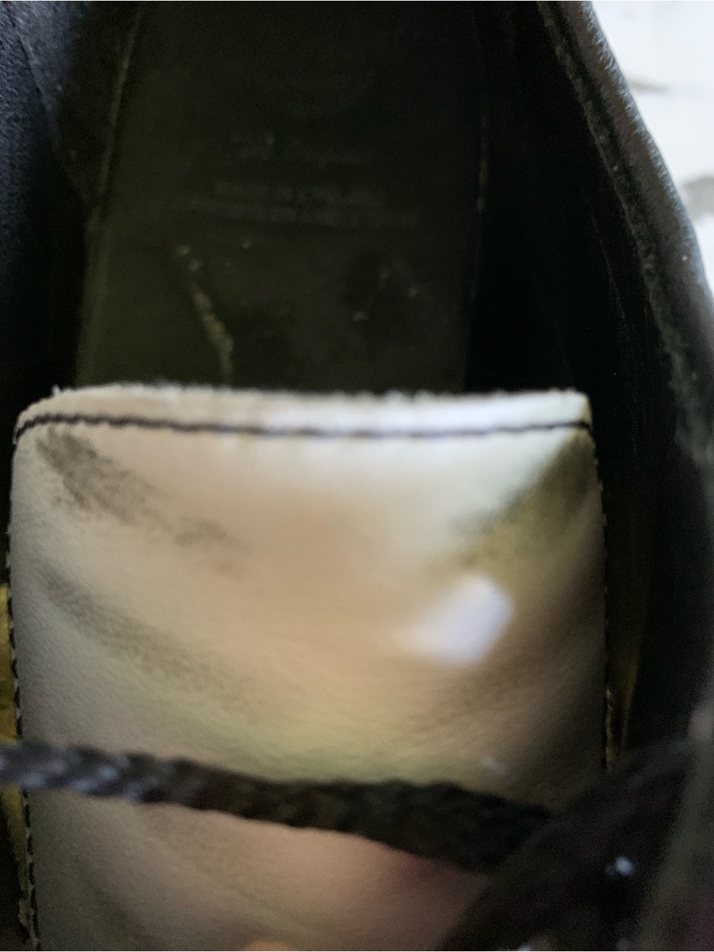 Men’s Dr. Martens Black and White Leather Wingtip Oxfords. - Picture 15 of 16